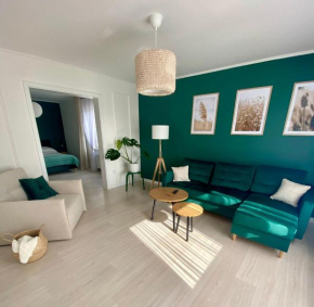 Velvet Green Apartment